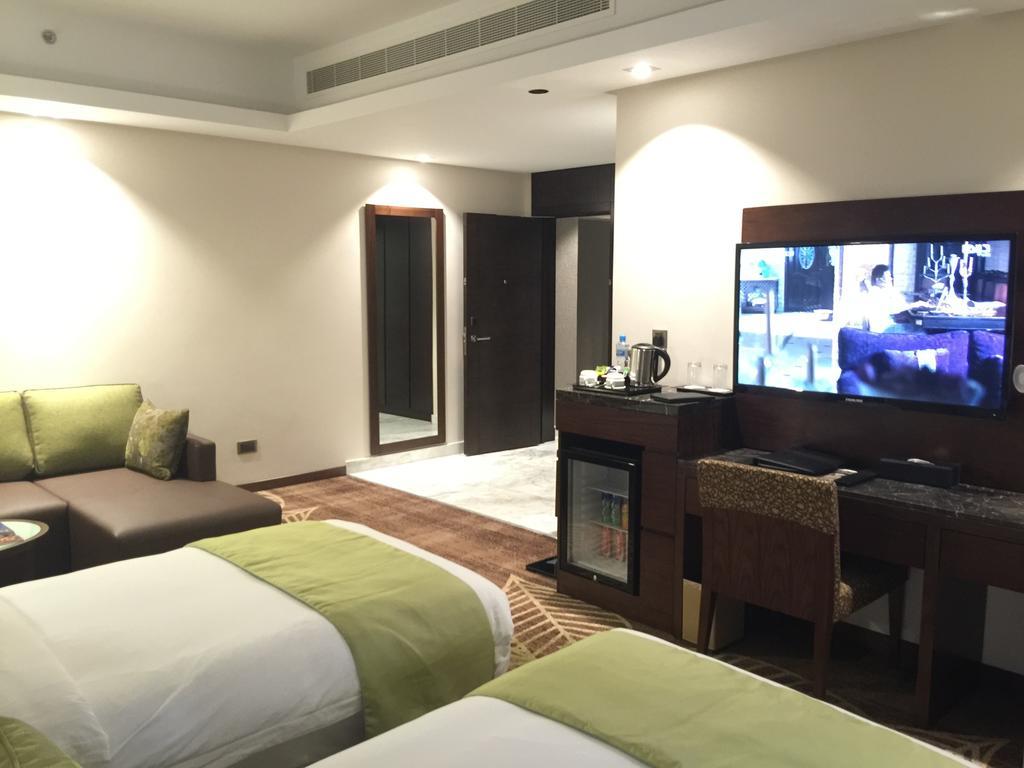 โรงแรมรามี โรส มานามา ภายนอก รูปภาพ